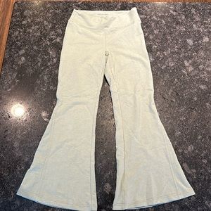 American Eagle Forest Green Flared Leggings.